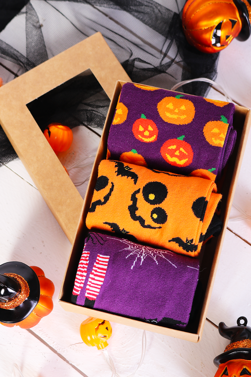 Gift box PUMPKIN FACE with 3 pairs